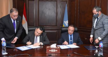 محافظ الإسكندرية ورئيس الجامعة يوقعان بروتوكول تعاون لتقديم الخدمات الاستشارية 