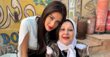 رضوى الشربينى فى الذكرى الأولى لوفاة والدتها: فراقك وجع ملوش دوا غير بالصبر