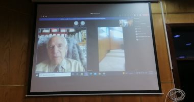 فاروق الباز يحاضر عن "أبولو" بالمؤتمر العلمى السابع لشباب الباحثين بجامعة سوهاج