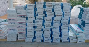 التموين والعلاج الحر بالأقصر يتحفظان على أدوية منتهية الصلاحية بالصيدليات.. صور