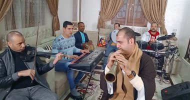 "ملك المزمار" بكفر الشيخ: عائلتى ورثت المهنة منذ 102 سنة ونورثها لأبنائنا.. فيديو وصور