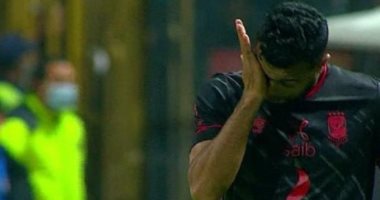 محمد صلاح لـ حسام حسن لاعب الأهلي: "يا ريت كل اللاعبين زيك مش موظفين"