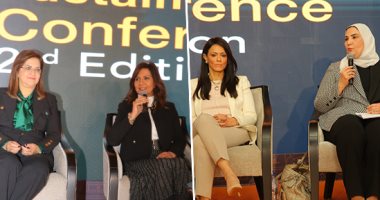 جلسة وزارية بمؤتمر التنمية المستدامة فى الأقصر.. فعاليات لبحث دور كل وزارة فى تحقيق رؤية مصر 2030.. المؤتمر برعاية مجلس الوزراء لدعم القرى والنجوع.. ووزيرة الصناعة: نعمل على توفير المناخ المناسب للاستثمار.. صور