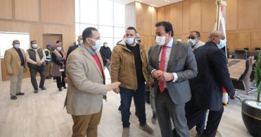 وزير التعليم العالى من مقر الوزارة بالعاصمة الإدارية: نموذج تفخر به الدولة
