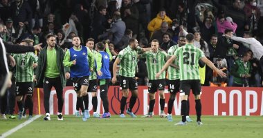 ريال بيتيس يتخطى رايو فاليكانو ويواجه فالنسيا فى نهائى كأس ملك إسبانيا