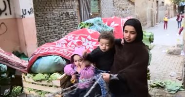 "سيدة الخضار": نظرة الناس مش بتهمنى لأنى بساعد زوجى
