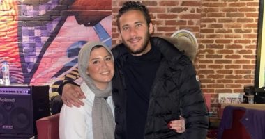 رمضان صبحى يحتفل بعيد ميلاد زوجته حبيبة إكرامي 