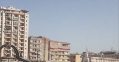 عواصف رملية ورياح محملة بالأتربة تضرب مناطق البحيرة الآن.. فيديو لايف