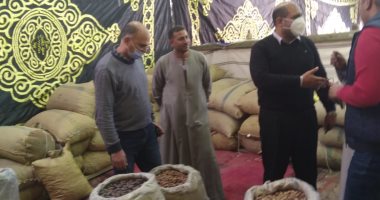 افتتاح معرض "محاربة الغلاء" للسلع الغذائية بأسعار مخفضة بكفر الشيخ.. صور