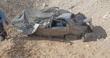 إصابة 2 فى اصطدام سيارة أجرة بملاكى ودراجة بخارية أمام قرية زرنيخ بإسنا.. صور