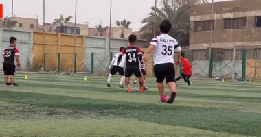 أول فريق كرة قدم لقصار القامة يتأهل لكأس العالم (فيديو)