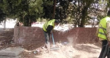 استمرار حملات النظافة بالشوارع الفرعية والرئيسية بالقصير فى البحر الأحمر