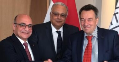 وزير العدل يوقع مذكرة تفاهم مع الصليب الأحمر لتعزيز ثقافة القانون الدولي الإنساني...صور