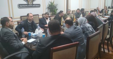 تنسيقية الأحزاب تستكمل جلسات الحوار المجتمعى بشأن قانون الإيجار القديم.. صور