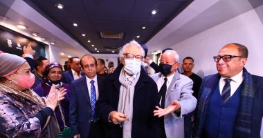 مؤسسة فاروق حسنى للثقافة والفنون تعلن أسماء الفائزين بدورتها الـ3.. فاروق حسنى: الجوائز تؤكد تقديرنا للمبدعين الشباب ونطلق فرعا جديدا للكبار.. محمد سلماوى: جائزة الاستحقاق تضع أمام الشباب مثالا يحتذى به