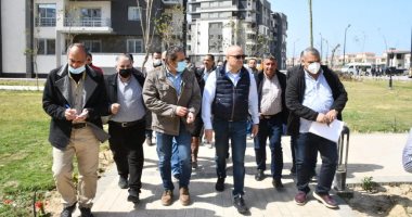 وزير الإسكان يتفقد المشروعات السكنية المتنوعة بمدينة المنصورة الجديدة 