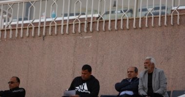 حمد ابراهيم يتابع تجربة النوبى الودية مع الإسماعيلى من المدرجات 