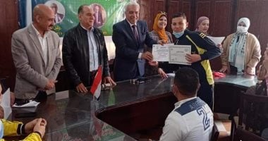 تعليم الإسماعيلية يكرم الفائزين بالمراكز الأولى على مستوى الجمهورية.. صور