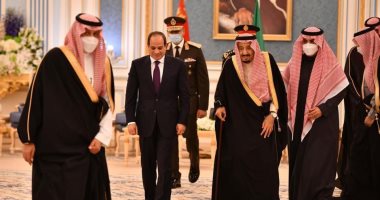 مصر والمملكة تاريخ من التضامن والتنسيق المشترك.. سفارة السعودية تحتفى بزيارة الرئيس السيسي.. وتؤكد: الرئيس السيسي والملك سلمان يرسمان معالم مستقبل مشرق من علاقات البلدين.. وشراكة قريبة فى تقنية المعلومات