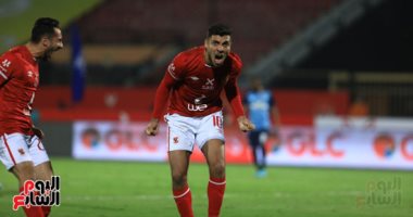 شريف يضيف ثالث أهداف الأهلي في مرمى بيراميدز.. فيديو