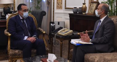 رئيس الوزراء يلتقى مدير المكتب الإقليمى لبرنامج الأمم المتحدة للمستوطنات البشرية