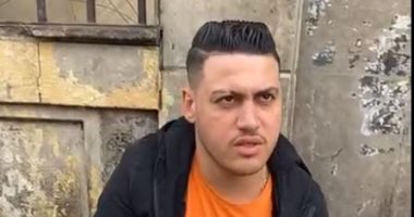 ملك البانيه والبطاطس.. عبدالرحمن طالب فى "حقوق" وسلاحه "طاسة زيت".. فيديو