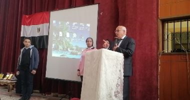 محافظ بورسعيد يشهد ندوة التعليم بحضور الشهيد الحى احتفالاً بيوم الشهيد.. لايف