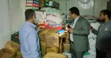 حماية المستهلك تشن حملة موسعة على الأسواق بقوص فى قنا