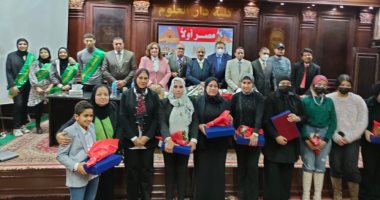 دار العلوم جامعة القاهرة تحتفل بيوم الشهيد.. صور