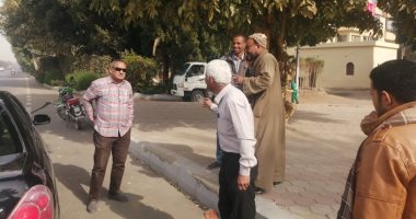 حملات نظافة ورفع كفاءة بشوارع أحياء الأقصر وضبط شيش بمقاهى مخالفة.. صور