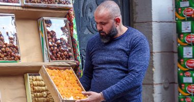 إمبراطورية باب البحر.. أوكازيون بيع الياميش فى مصر