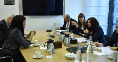 وزيرة التعاون الدولى تبحث مع ممثلى البنك الأوروبى التعاون بالمشروعات الخضراء