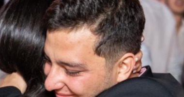 برسالة مؤثرة وعناق .. أصالة نصرى تحتفل بعيد ميلاد ابنها خالد الذهبى