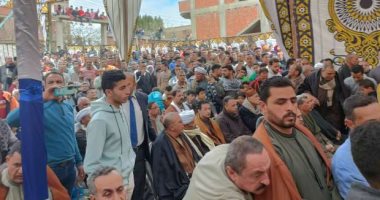 جلسة صلح تنهى خصومة بين عائلتى "أبو حجاب" و"أبو سلامة" ببنها استمرت 7 أشهر