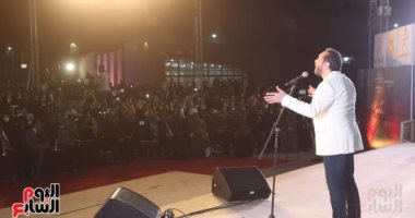 علي الحجار يتألق بأجمل أغاني الصعيد بمهرجان أبيدوس في سوهاج