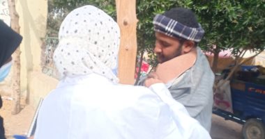 "صحة أسوان": تطعيم 100 ألف مواطن ضد كورونا ضمن حملة طرق الأبواب.. صور