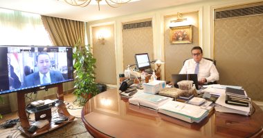 وزير التعليم العالى: الدولة حريصة على خلق البيئة العلمية المشجعة للباحثين