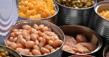 احترس من الخدعة.. عبارات جذابة على الأغذية المحفوظة ليست صحية كما يبدو