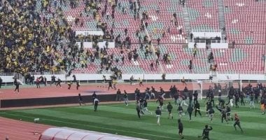 الجيش الملكي ضد الرجاء.. شغب جماهيري واشتباكات فى الكلاسيكو