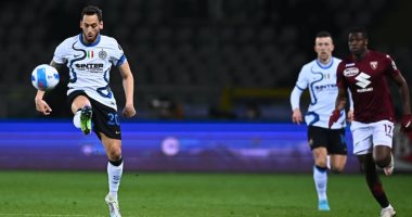 إنتر ميلان يتأخر بهدف أمام تورينو فى الشوط الأول بالدورى الإيطالي.. فيديو