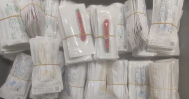 جمارك مطار سوهاج تضبط راكبا قادما من دولة عربية حاول تهريب مستلزمات طبية