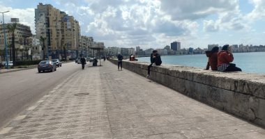 عودة الطقس السيئ وبرودة الجو والغيوم بسماء الإسكندرية.. لايف وصور