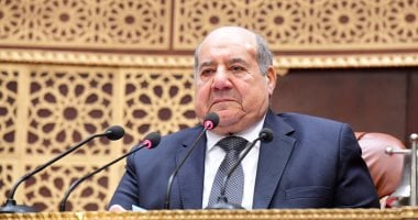 رئيس مجلس الشيوخ ينعى رجائي عطية نقيب المحامين