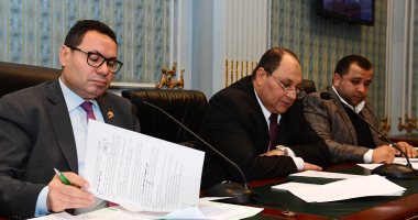 تطوير تربية الخيول على رادار الدولة المصرية.. إنشاء أكبر محطة على مستوى العالم فى العاصمة الإدارية الجديدة.. ونائب وزير الزراعة لمجلس النواب: قريبا سنزورها.. ولجنة الزراعة توافق على قانون يعزز إنتاج الخيول