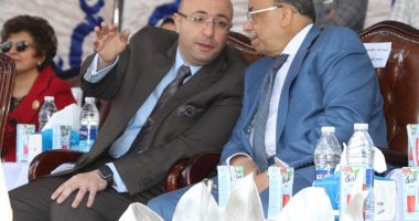 وزير التنمية المحلية والمحافظ يشهدان احتفال بنى سويف بالعيد القومى