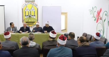 رئيس قطاع المعاهد الأزهرية فى زيارة تفقدية للدراسة بالإسكندرية 