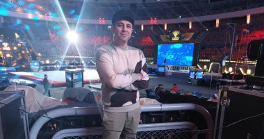 هيثم نبيل أثناء استعدادات حفل افتتاح كأس العالم للجمباز باستاد القاهرة غدًا