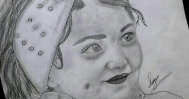 "لمياء" تشارك "صحافة مواطن" برسومات فنية تبرز موهبتها