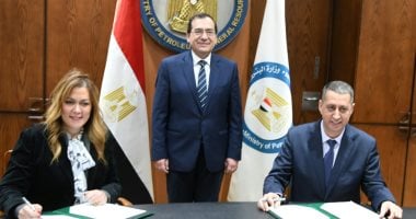 وزير البترول: القطاع يمتلك رؤية للاستثمار فى العنصر البشرى وإعداد الكوادر المتميزة