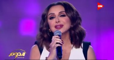أنغام تغنى "نفضل نرقص" على مسرح برنامج الدوم.. فيديو